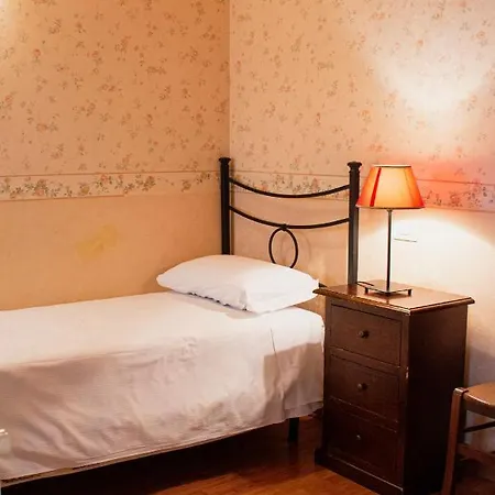 Capitelli Hotel *