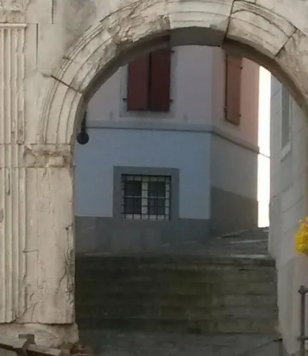 Capitelli * Τεργέστη