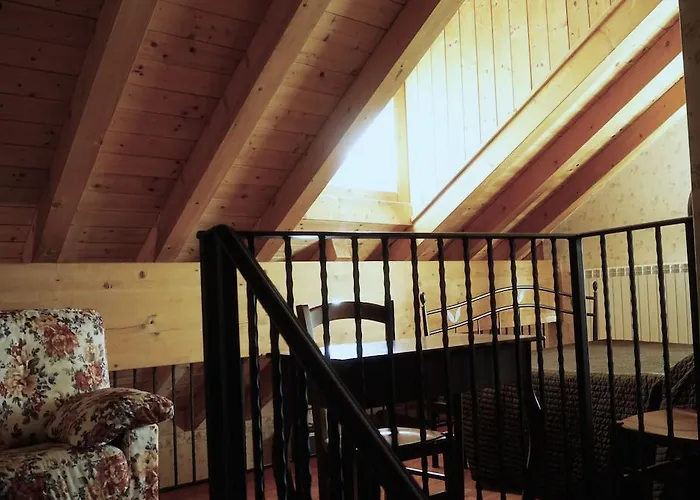 Capitelli Otel Trieste