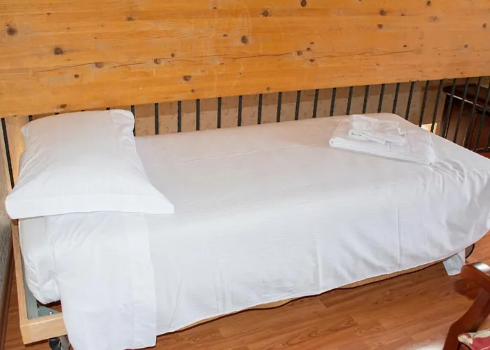 Capitelli Otel Trieste